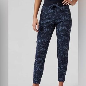 Athleta Trekkie North Jogger